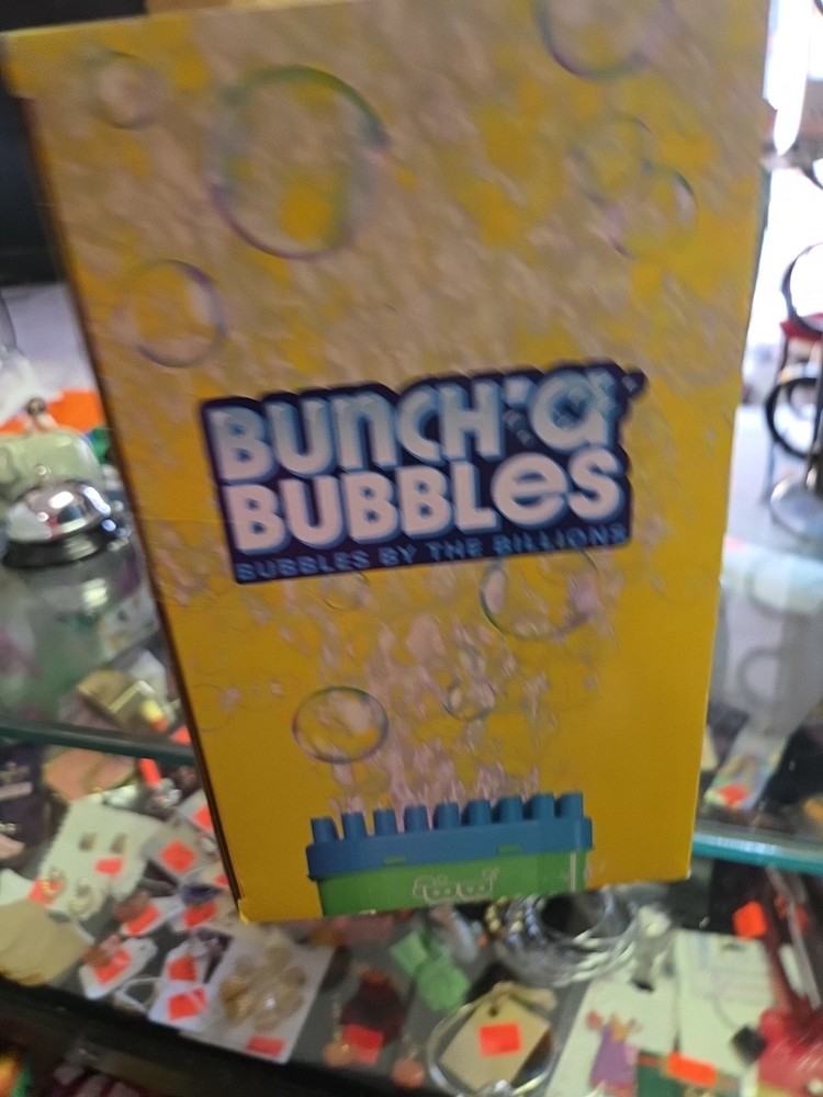 Bunch Bubbles Rechargeable LED GlowingSprays 100’s Bubbles Per Second FAST SHIP