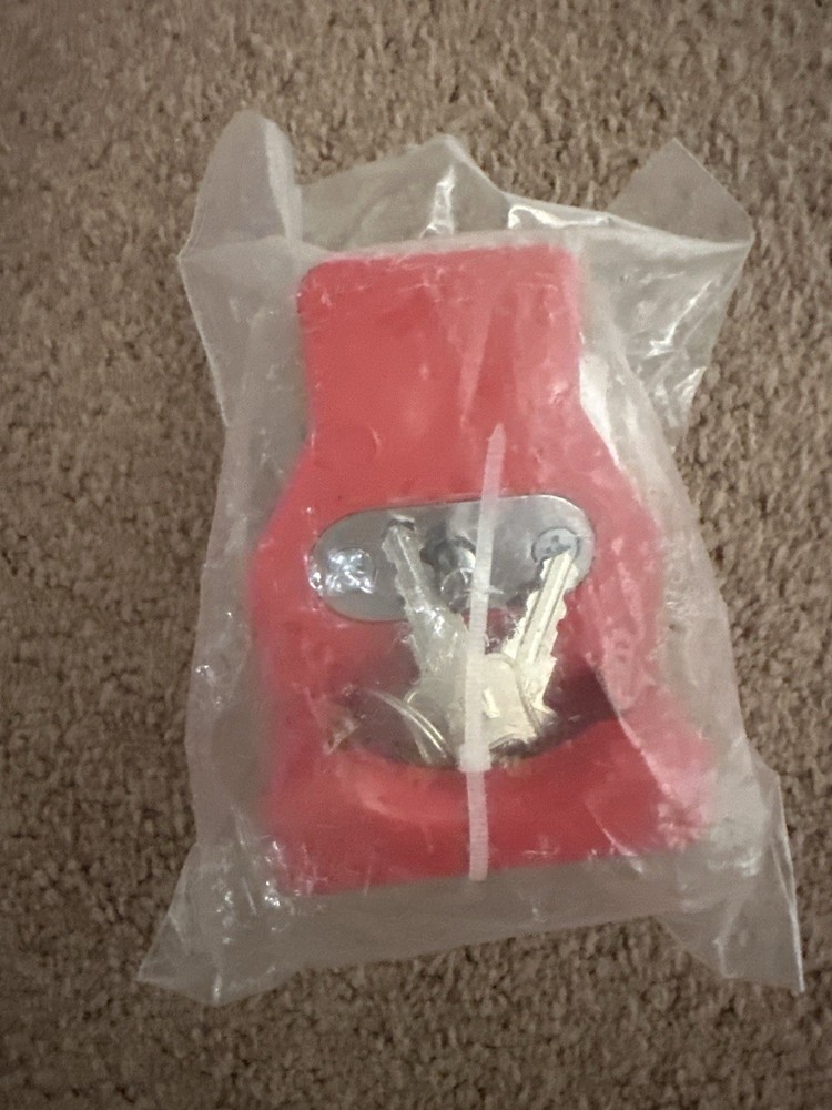 Gladhand Trailer Lock with Keys