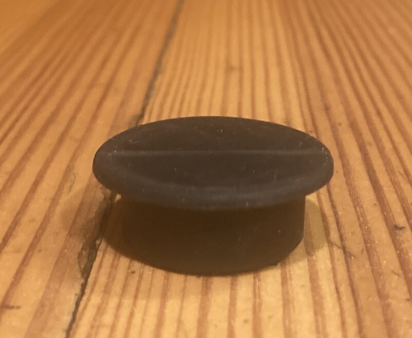 KitchenAid Blender Model KSB655 +++ Replacement Part, Rubber Foot Pad For Base