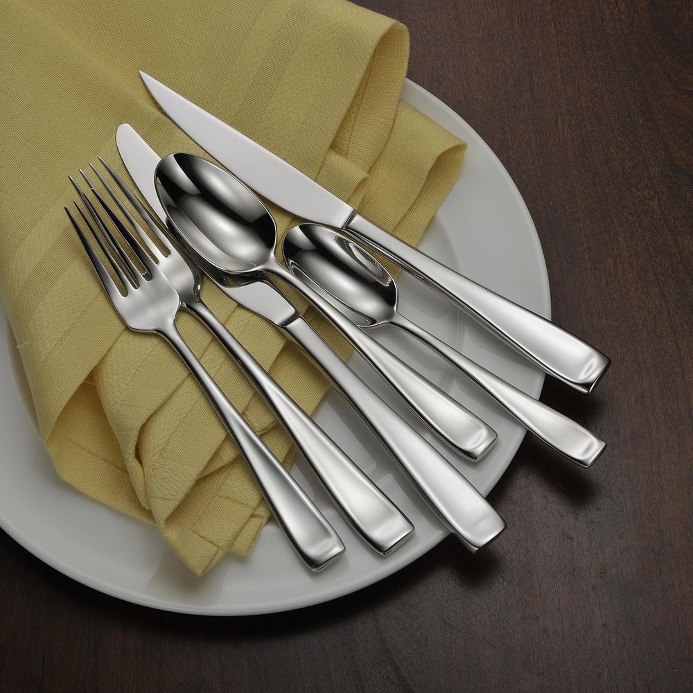 Oneida Flatware Set Moda Teaspoons, Set of 4, Silver