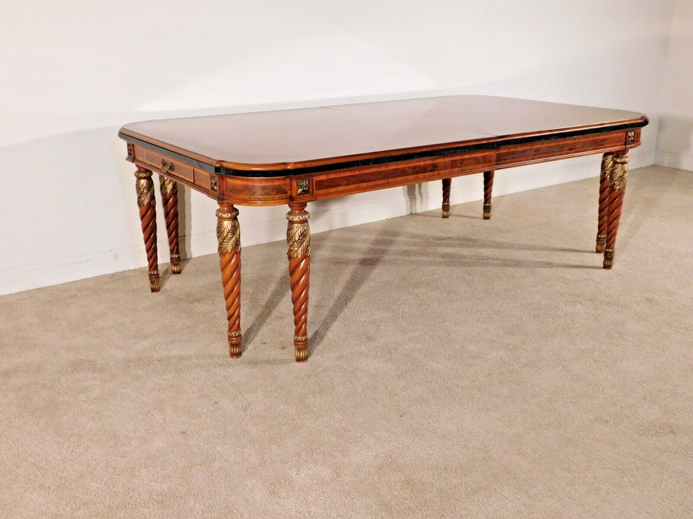HENREDON Grand Provenance Dining Table