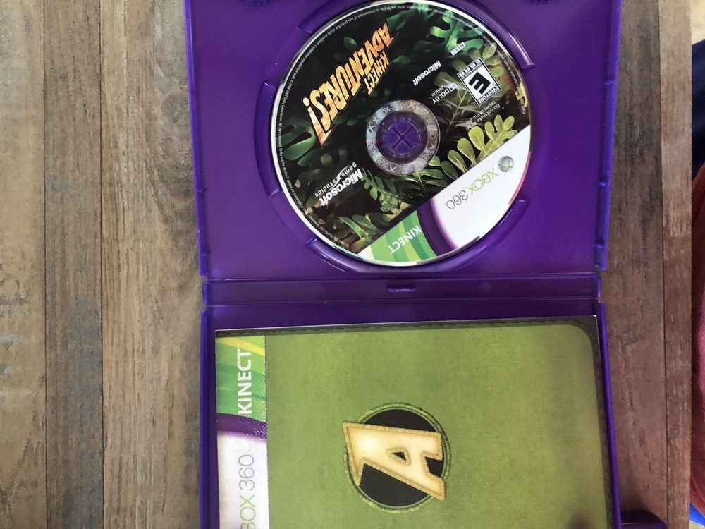 XBOX 360 Kinect Sensor Model No. 1414 With 3 Games!!!