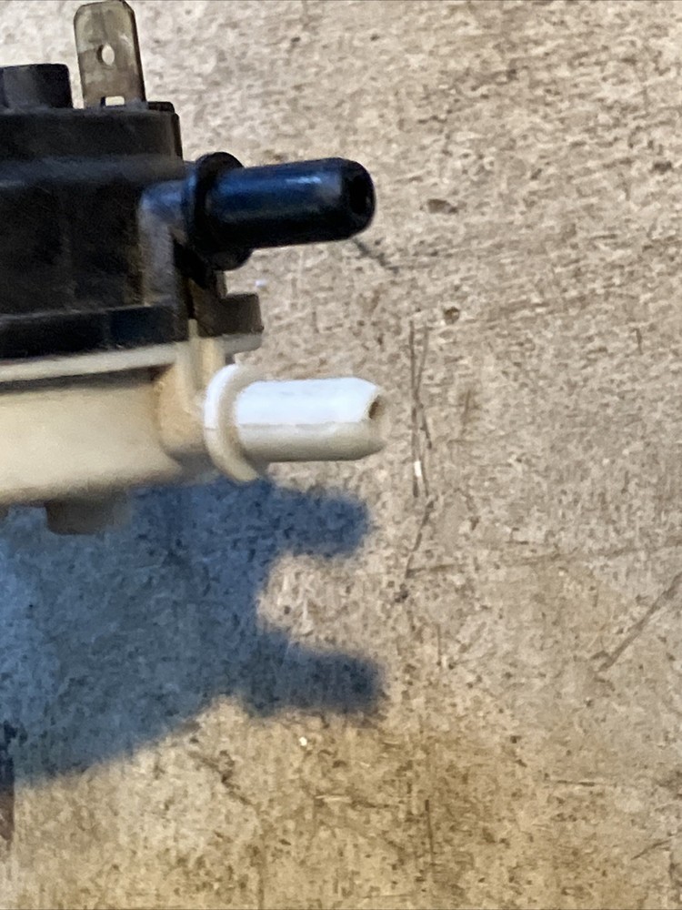 Pressure Switch Honeywell E0240900 Is22075085F5160