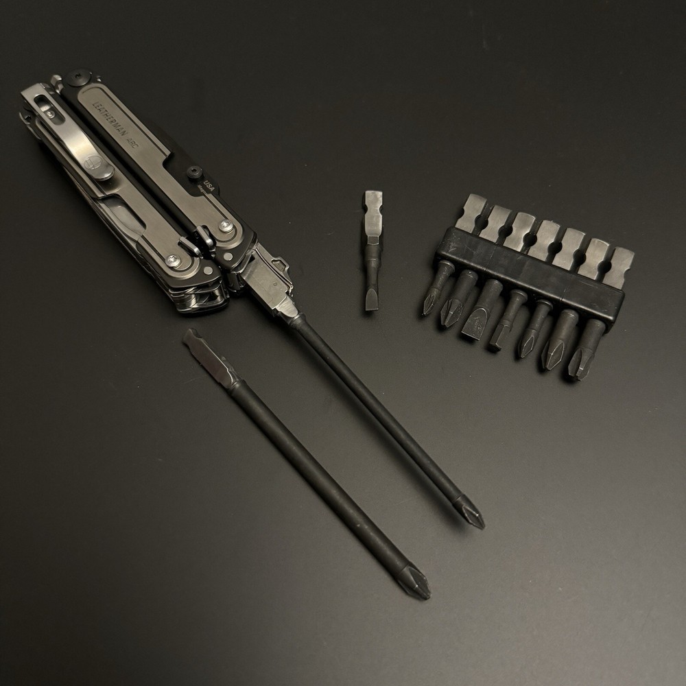 Leatherman Pictured 1/4" socket adapter + BIT DRIVER EXTENDER