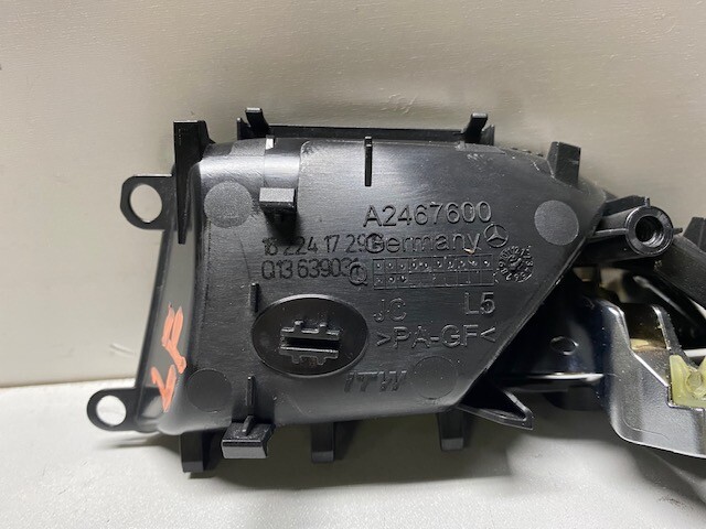 #2 2017-2019 INFINITI QX30 LEFT FRONT DRIVER INTERIOR HANDLE USED OEM