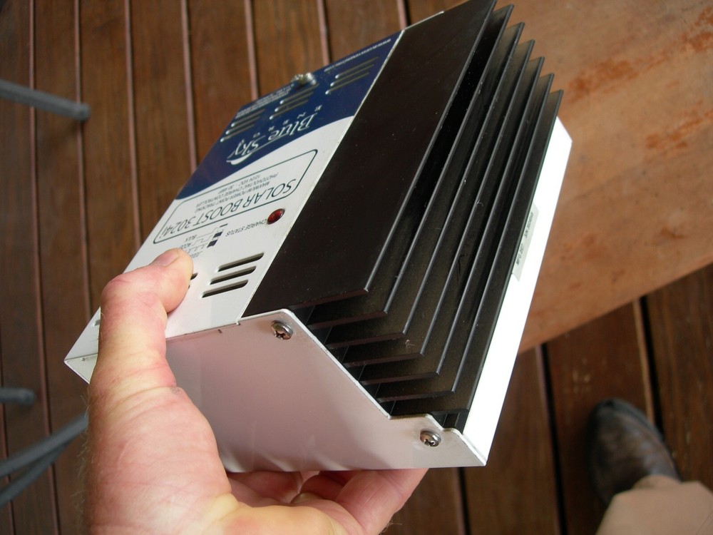 Blue Sky Solar Boost 3024i Solar Charge Controller 12/24 VDC 30 AMP
