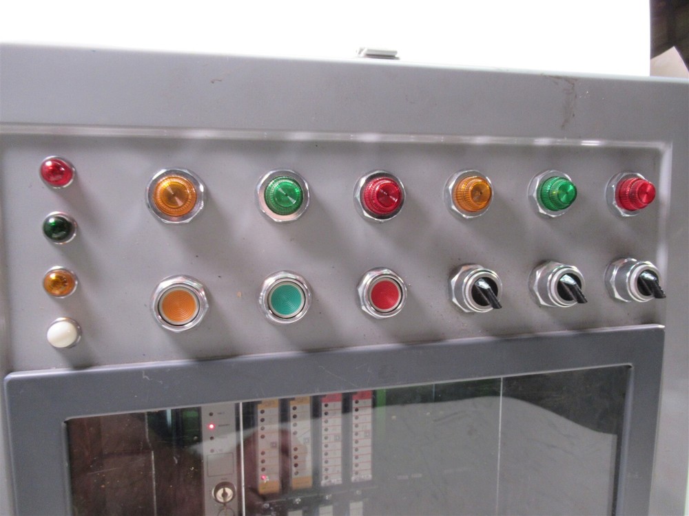 Square D Sy/Max Class 8030 Type PS-11 Programmable Controller HRK-100 Rack Unit