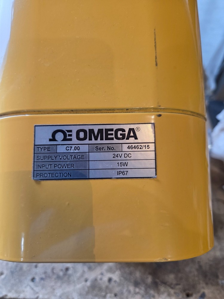 Omega FMG 606 liquid flow meter