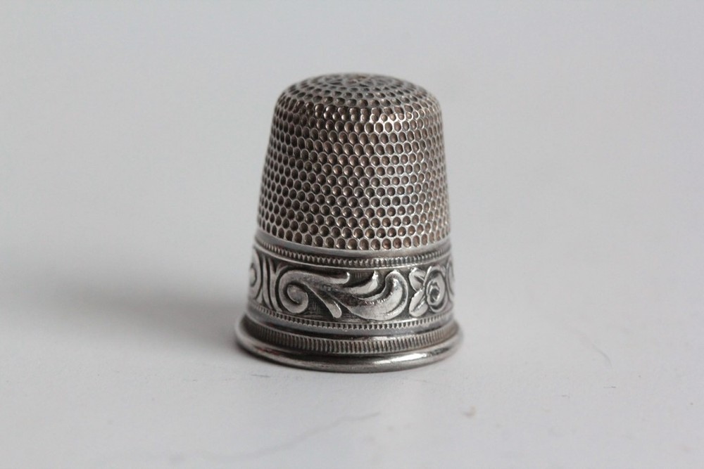 Silver thimble (75732)