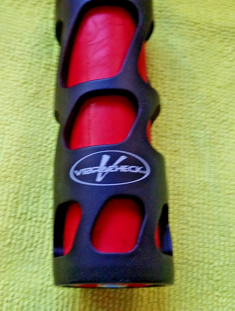 Vibracheck BLACK/Red Vibration Dampening Stabilizer USED