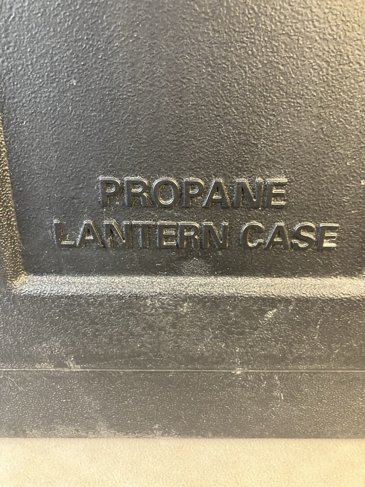 Coleman QuickPack Propane Lantern Plus Case