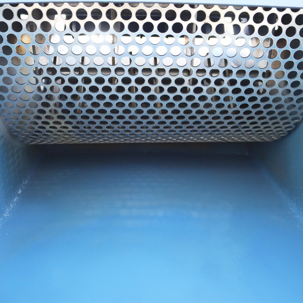 220V Electric Kitchen Waste Crusher Breaker Hammer Type Bone Crushing Machine