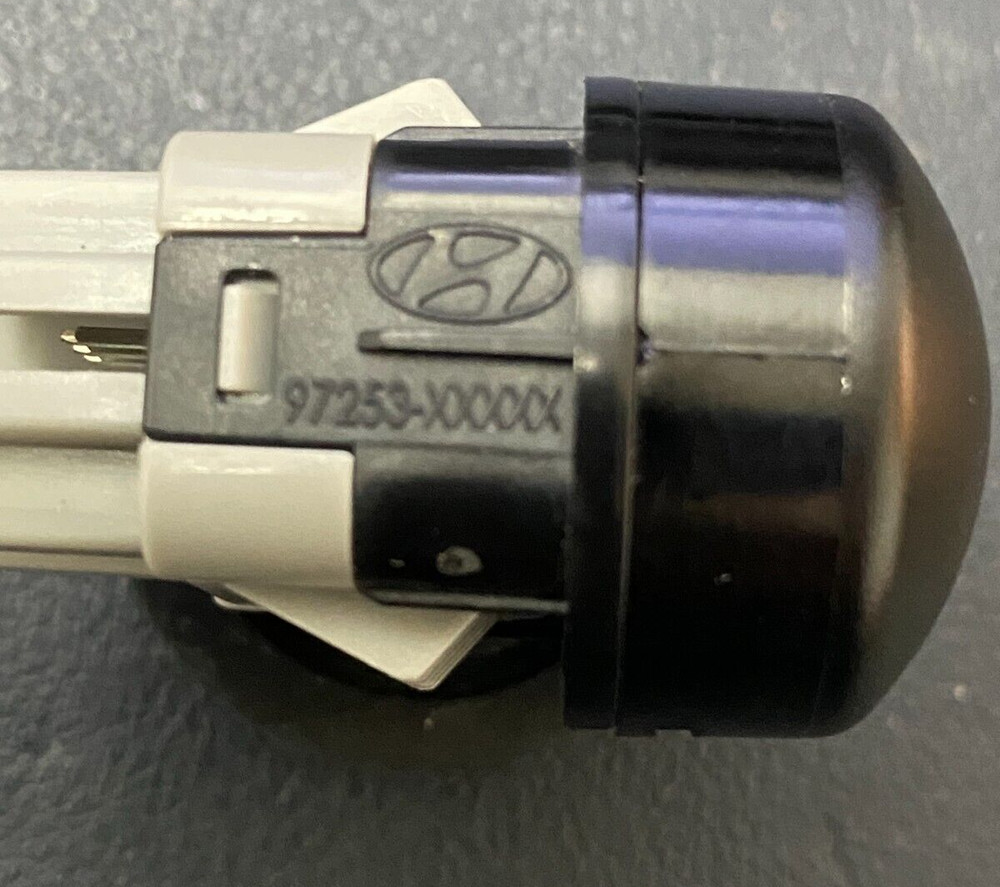 OEM T37003 NEW Climate Control Sun Sensor