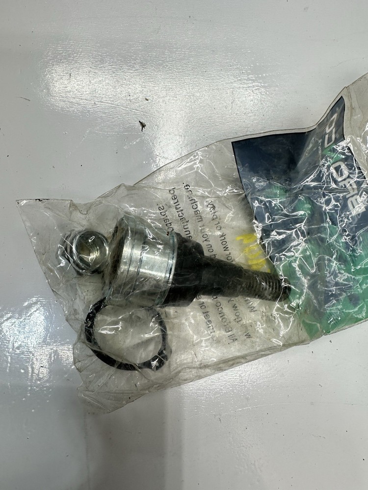 Bronco Ball Joint AT-08827 127910