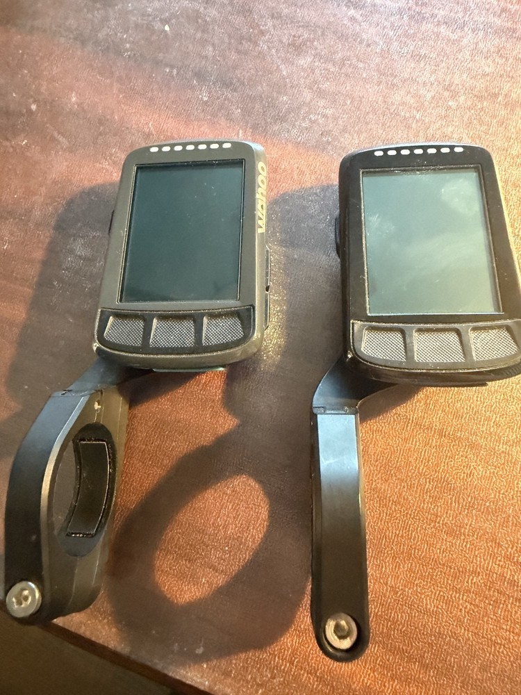 Wahoo ELEMNT BOLT GPS Bike Computer - Black