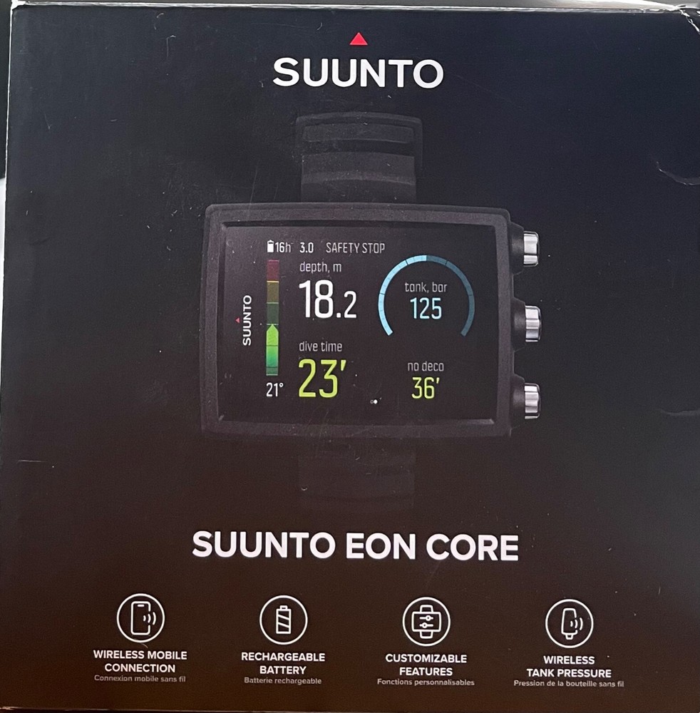 Suunto Eon Core Black w/USB & Bungee with Cable & Pod Pkg