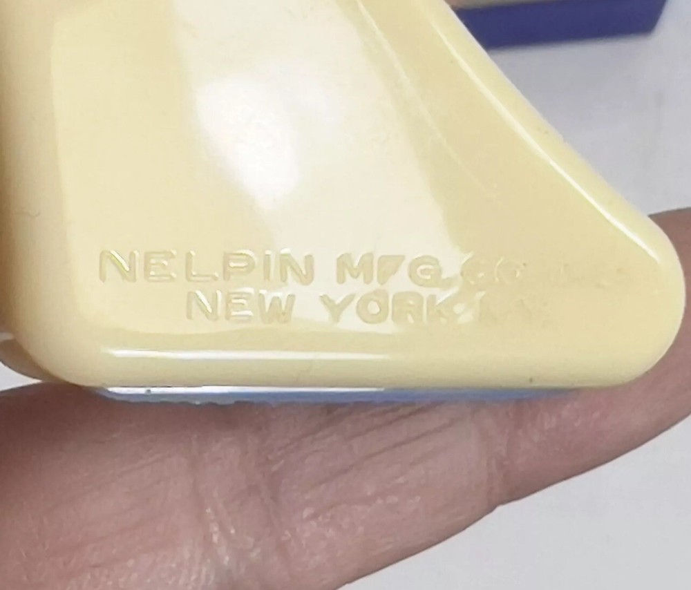 VTG Thread-a Matic "GEM" Sewing Automatic Needle Threader In Box