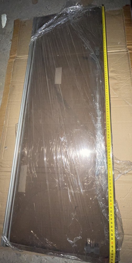 Folding Window Motorhome Length: 107.5cm Width: 38cm