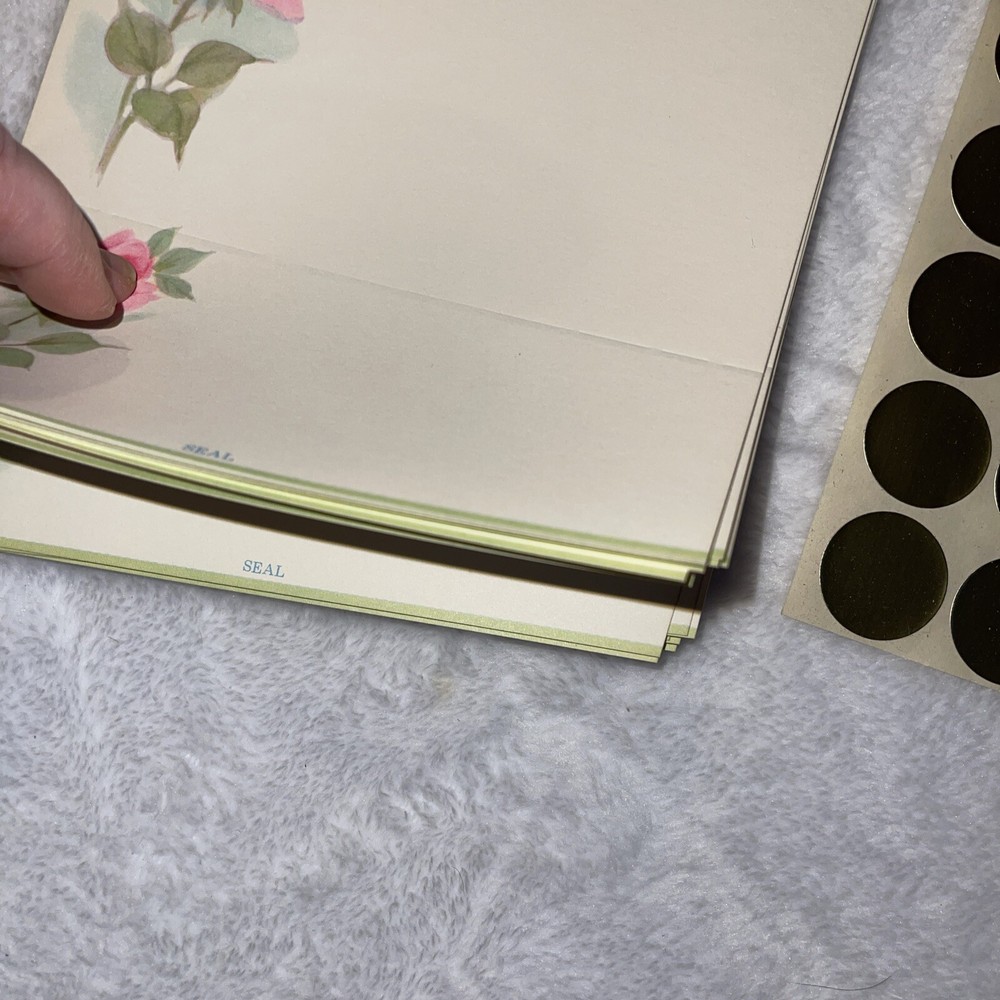 24 Vintage Roses Foldable Jiffy Notes with Gold Seals