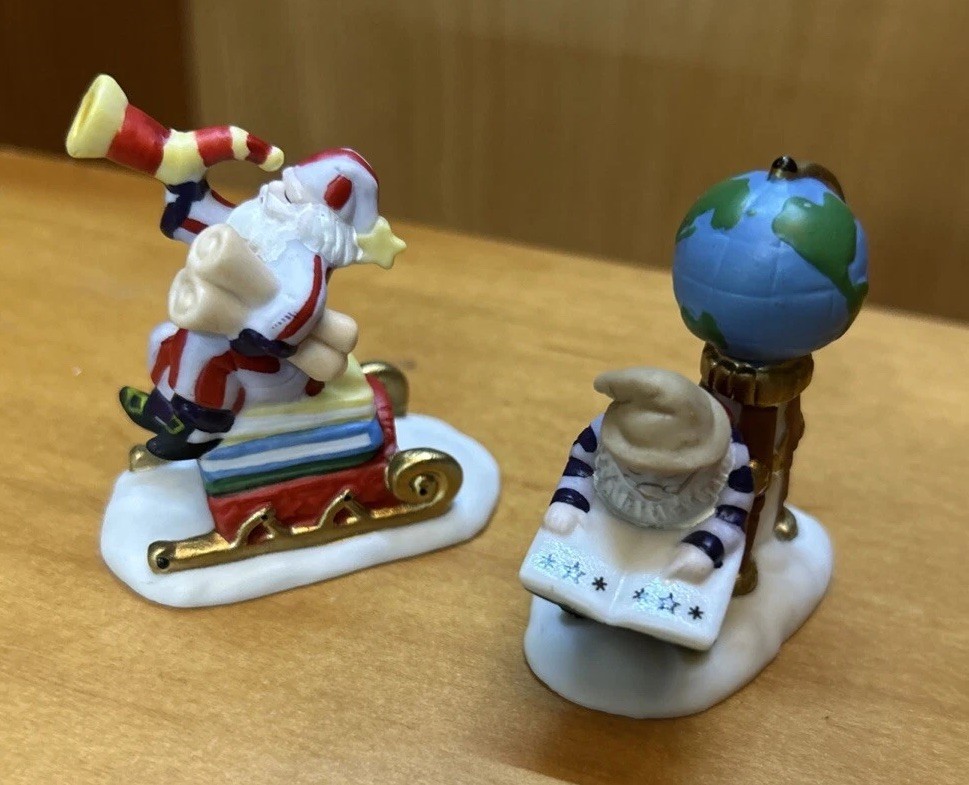 Dept 56 Heritage Village Charting Santa’s Trip 2pc No Box