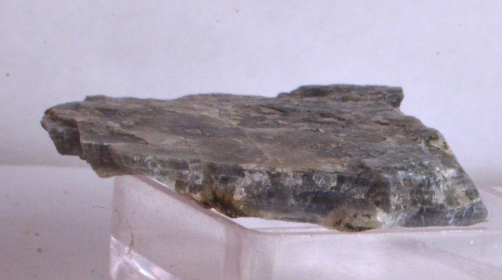 #7072 Labradorite - Naim, Labrador [Type Location]