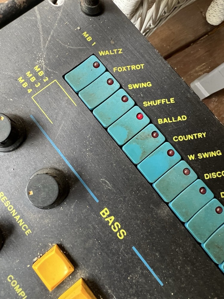 VINTAGE MTI MIXER