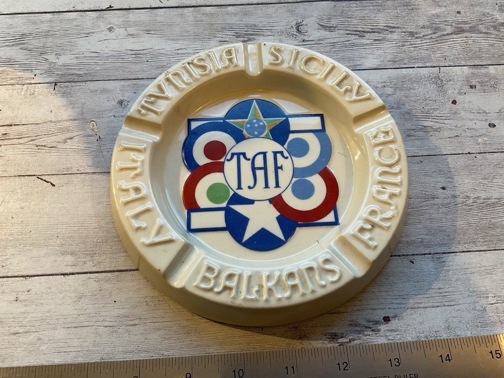 ORIGINAL WWII TACTICAL AIR FORCE ASHTRAY