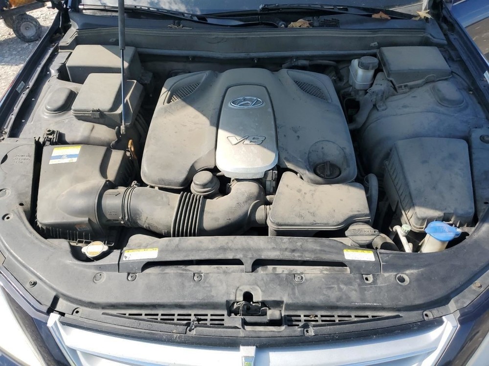 GENESIS 2011 Transmission Shift 730672