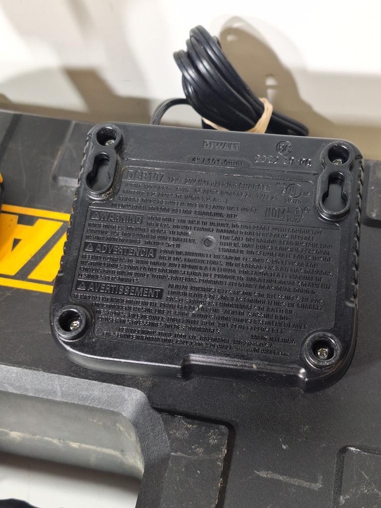 DEWALT DCF885 (P15019023)