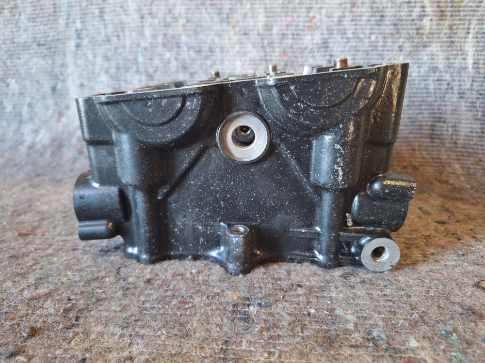 Suzuki SV 650 - Rear Cylinder Head
