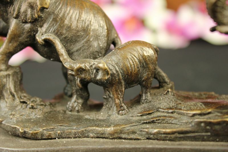 Handcrafted Solid Bronze sculpture Art Deco Walking Elephants Home Decoration NR