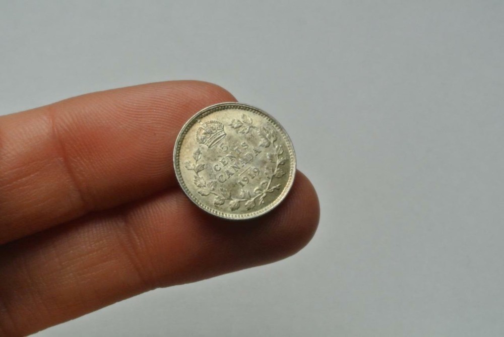 1919 Canada 5 Cent Silver Nickel, BU Condition - C8008