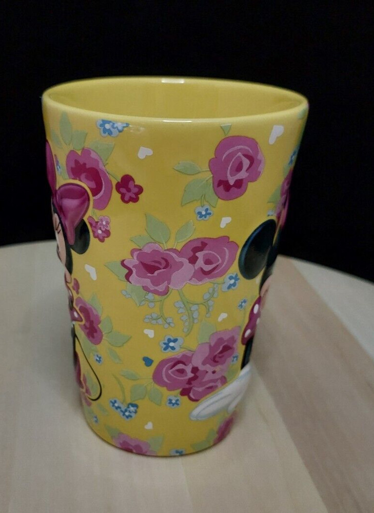 Disney Store Minnie Mouse Large Mug