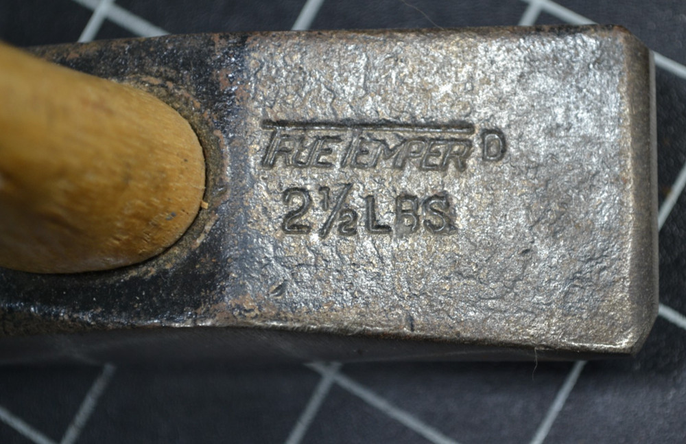 TRUE TEMPER - #2B - ENGINEERS' CROSS PEEN HAMMER - 40oz - MARKED HANDLE