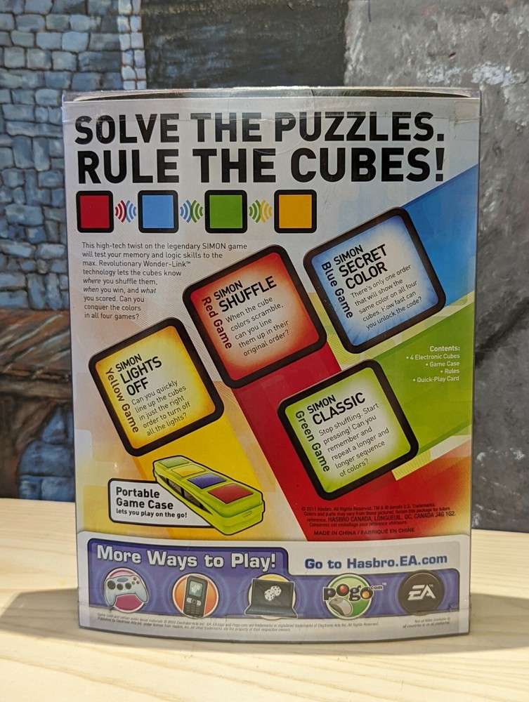 Simon Flash Electronic Game Cubes 2009 Hasbro New Toy Gift