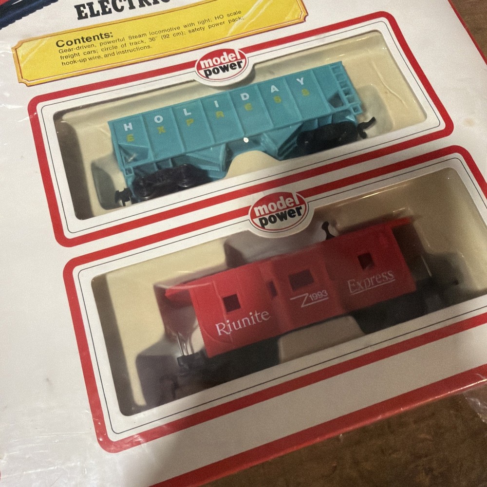 Model Power - Riunite Express Electric Train Set 1024 - HO Scale