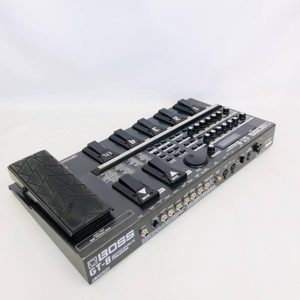 BOSS GT-8 Guitar Effects Processor Multi Effect Pedal w/AC Adapter Tested JAPAN