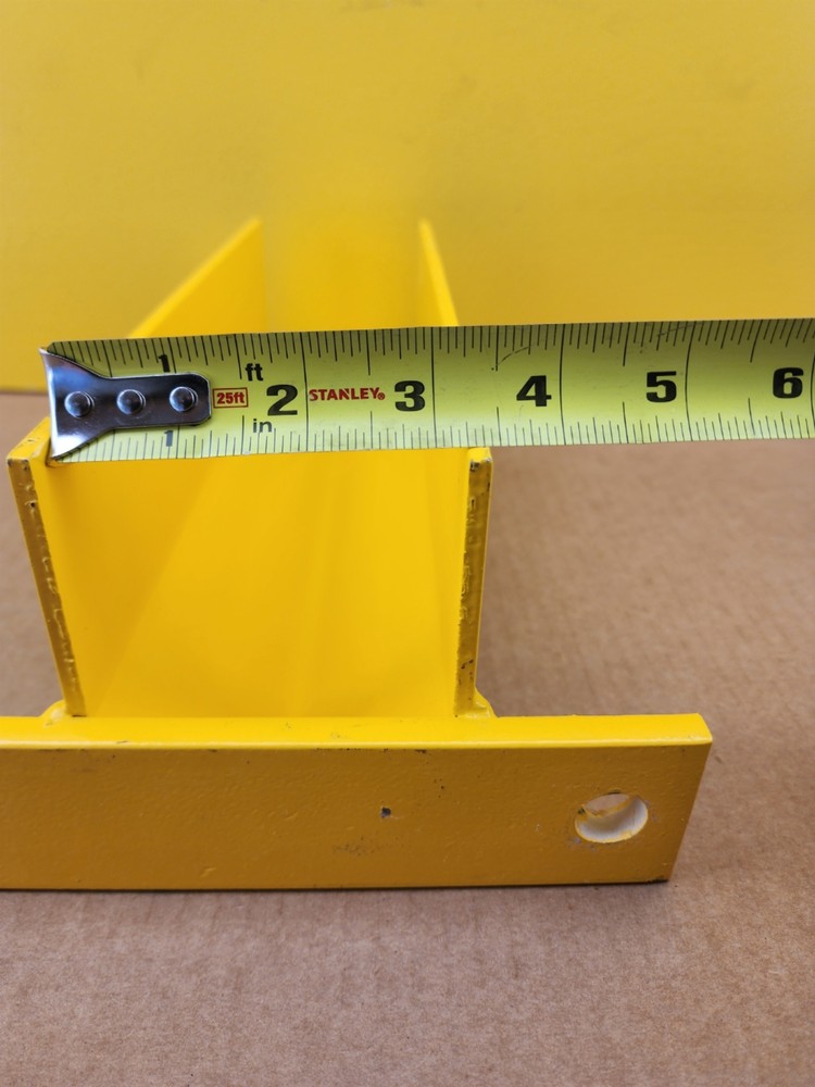 HANDLE-IT P12-3R Universal Rack Post Protector