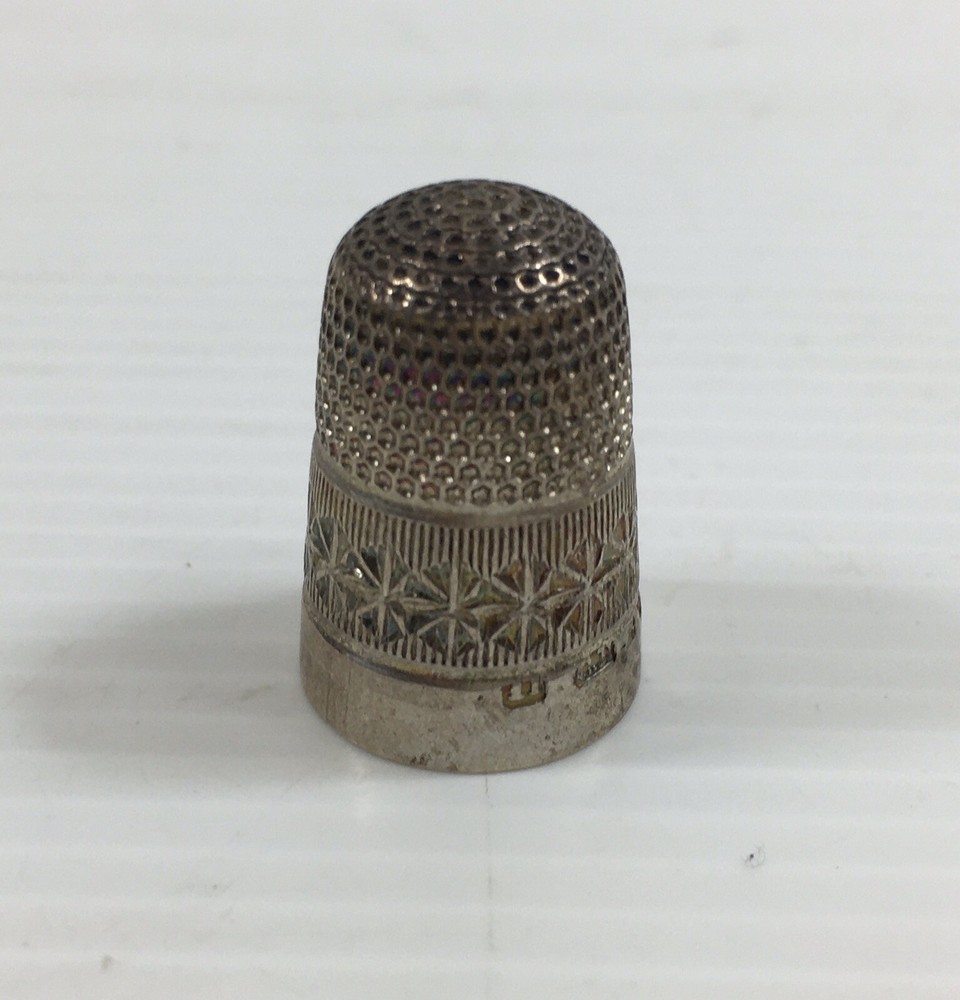 Antique Charles Horner Solid Silver Thimble Size 11 4.2g