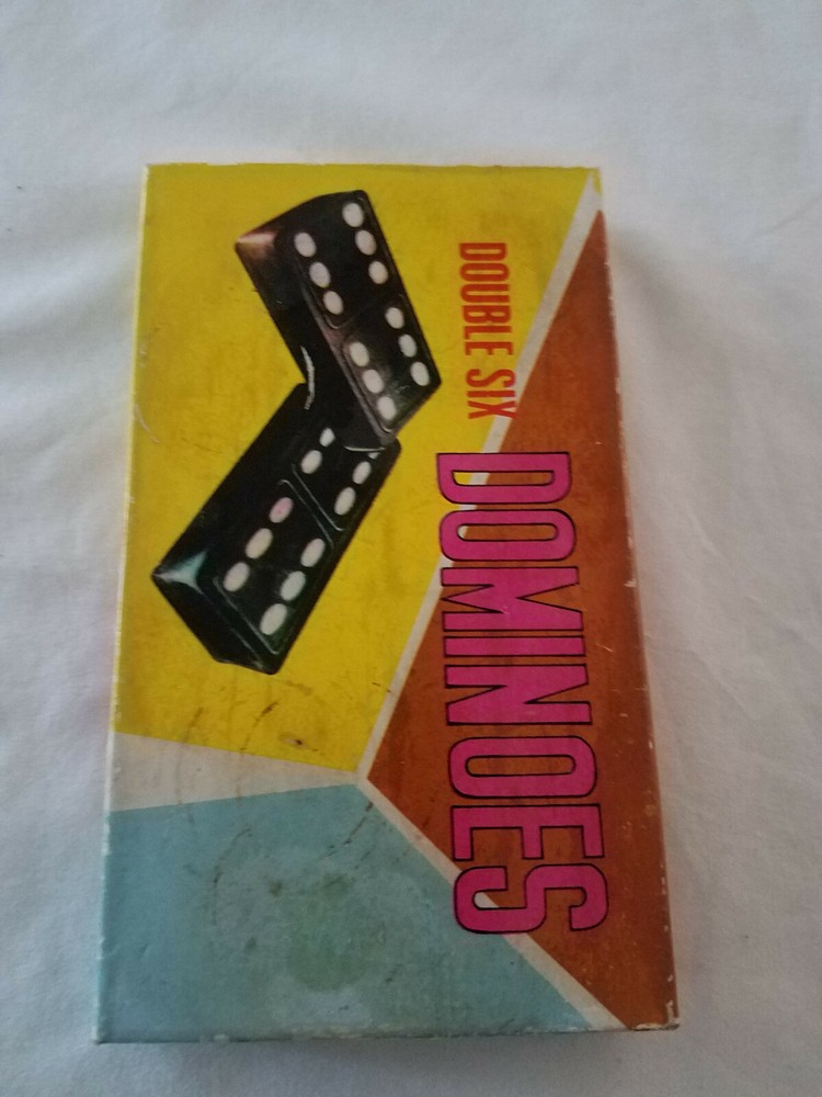 Vintage Double Six PLASTIC Dominoes (28)