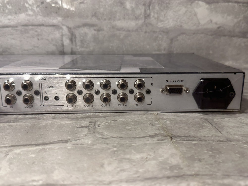 Kramer Vídeo Audio Distribution Amplifier 00-VM - 5DS