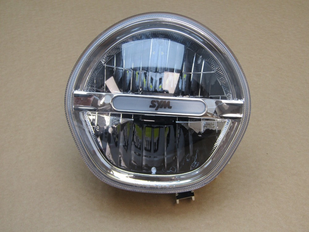 SYM Fiddle 125 E5 2023 23 miles headlight assembly (12017)