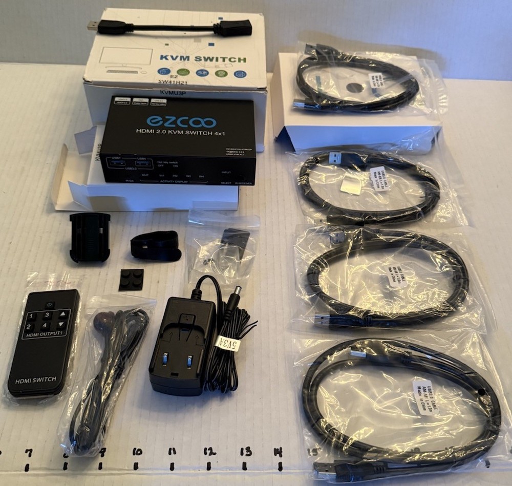 HDMI 2.0 KVM Switch 4x1