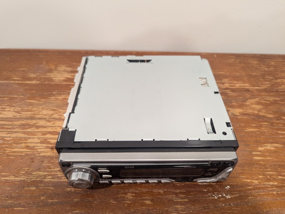 JVC KD-G210 CD-RW Untested With Bracket