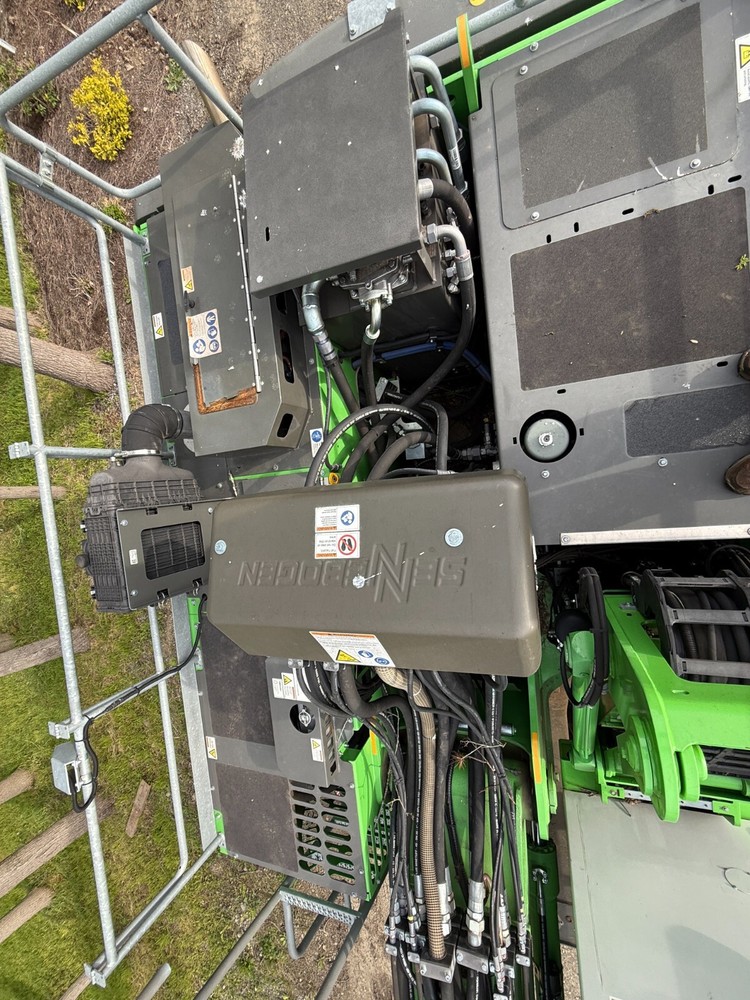 2023 Sennebogen 728e wheeled tree care material handler