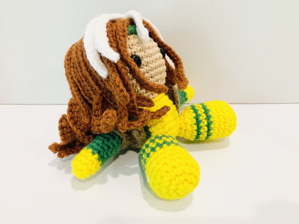 Custom Marvel Rogue & Cyclops plush plushies!