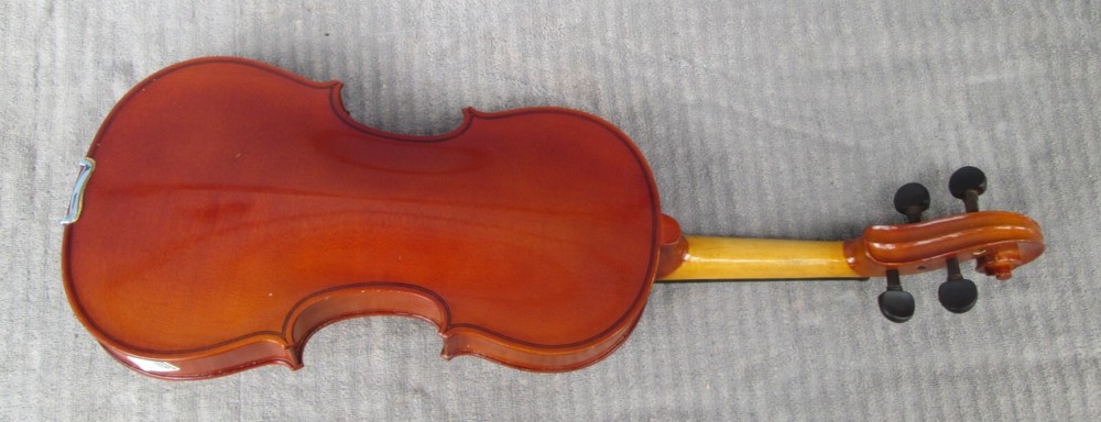 Ciro Full Size Violin w/ Case & Bow