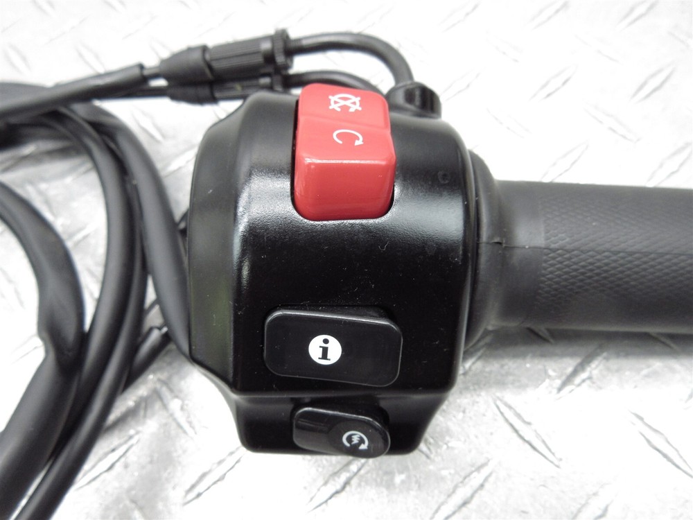 2014 09-20 Triumph Thunderbird Right Handlebar Control Switch Throttle Cable OEM