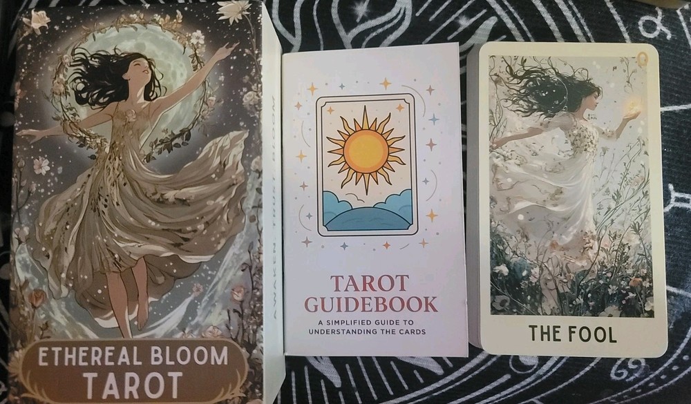 New! The Etheral Bloom Tarot Deck by Empathsoul with guidebook.
