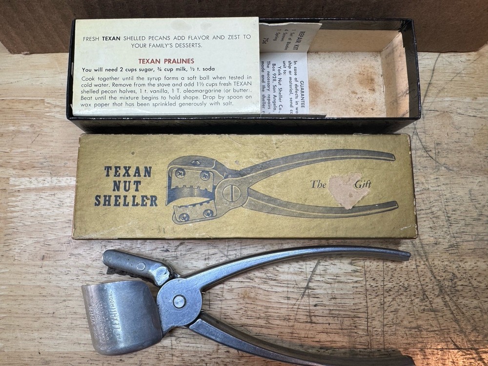 Vintage Texan Nut Sheller With Box